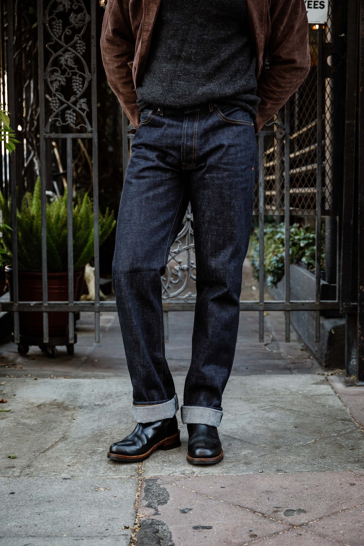 imogene + willie - Henry Relaxed Tapered - 14oz Japanese Rigid Denim