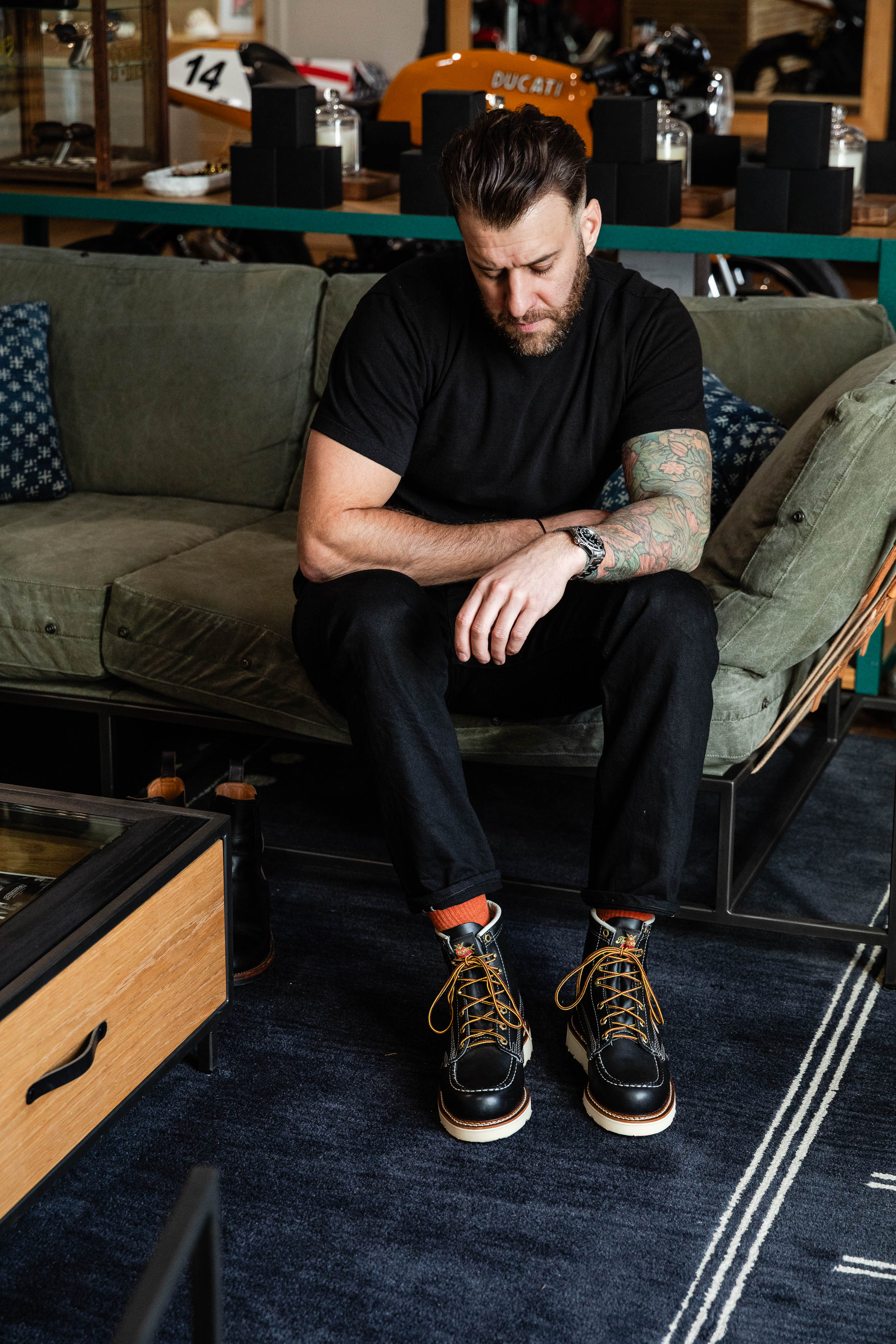 Thorogood Boots - American Heritage 6" Moc Toe - Black