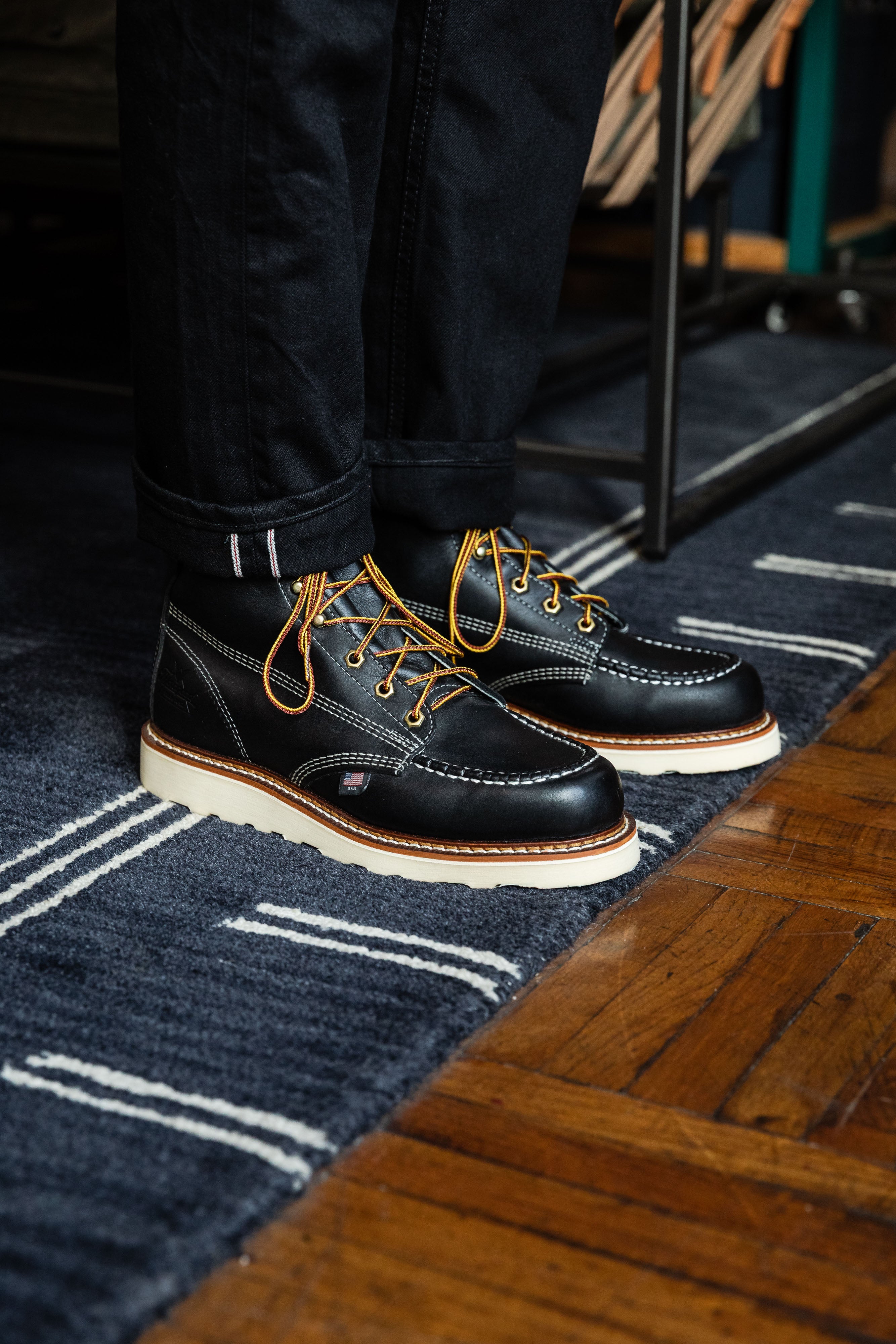 Thorogood Boots - American Heritage 6" Moc Toe - Black