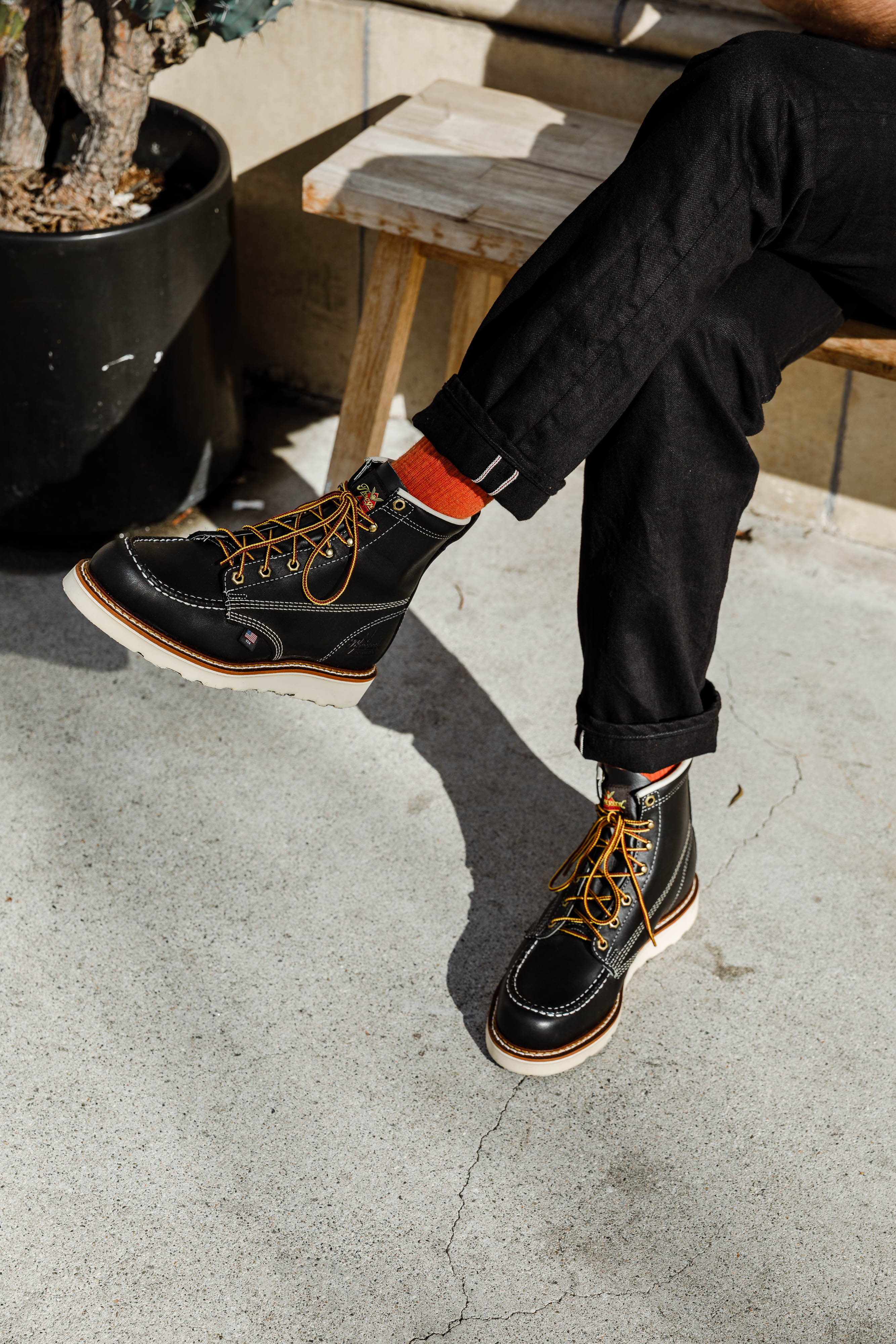 Thorogood Boots - American Heritage 6" Moc Toe - Black