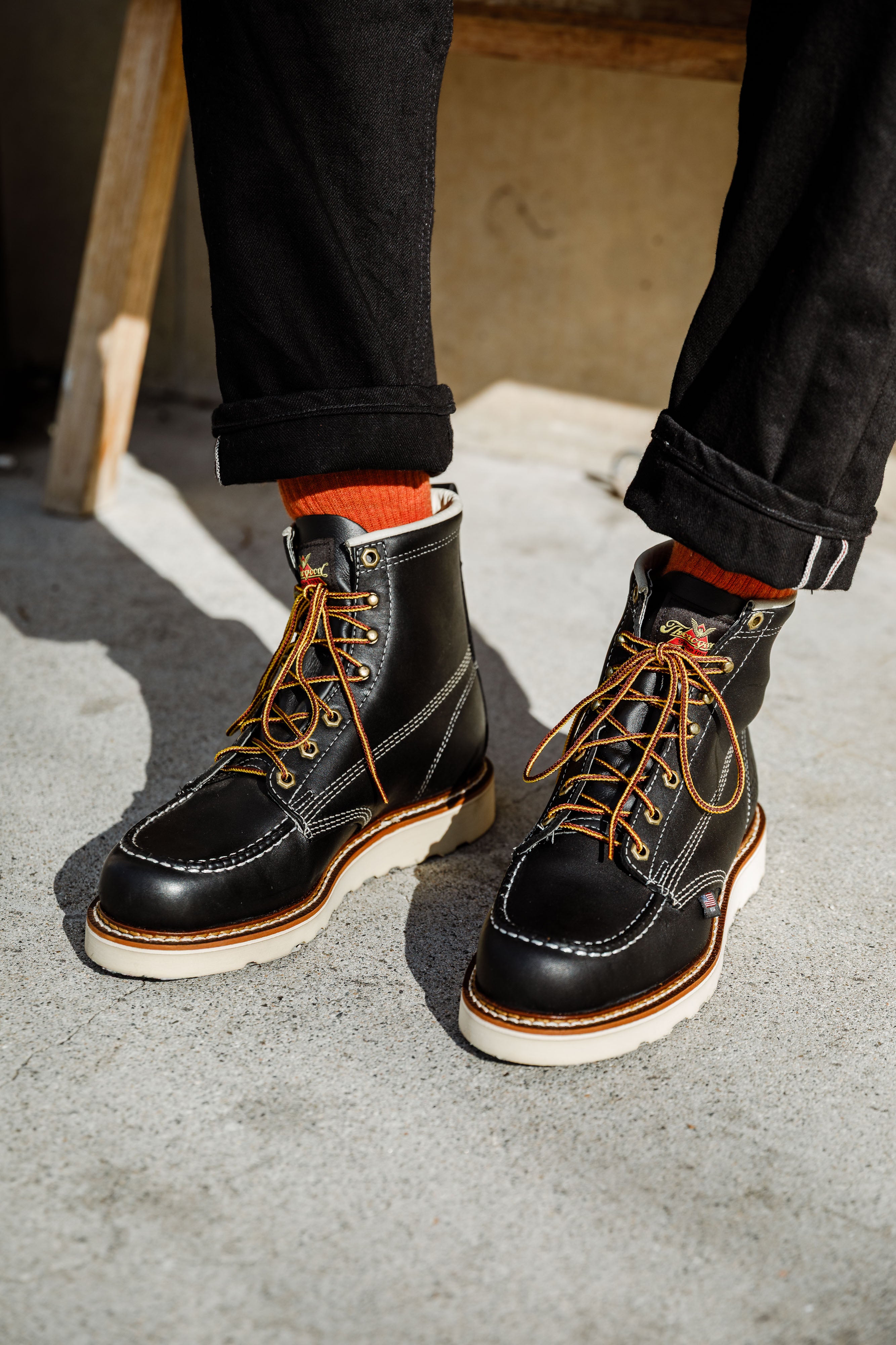 Thorogood Boots - American Heritage 6" Moc Toe - Black