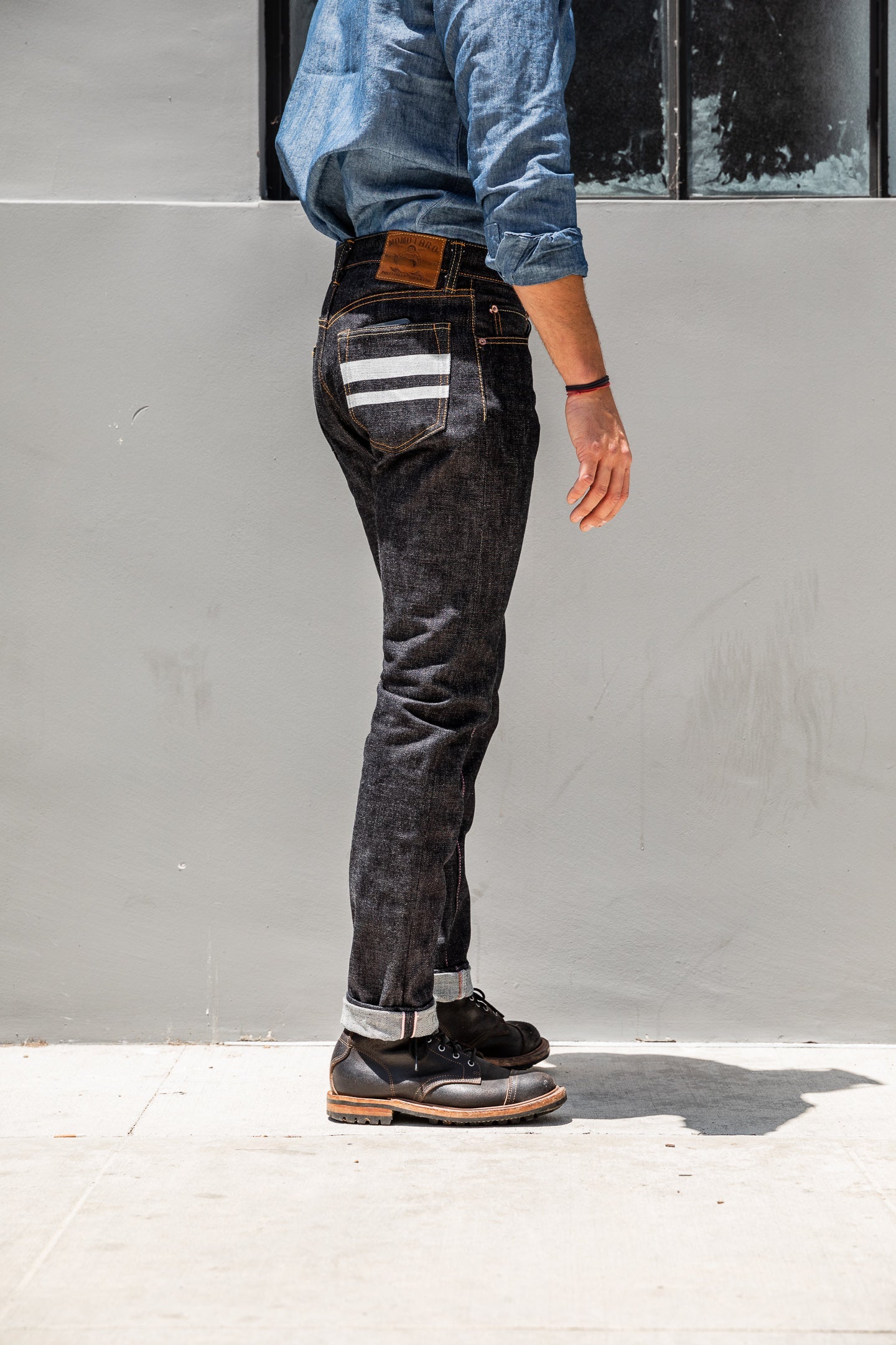 Momotaro - High Tapered - 18oz Zimbabwe w/ Battle Stripes