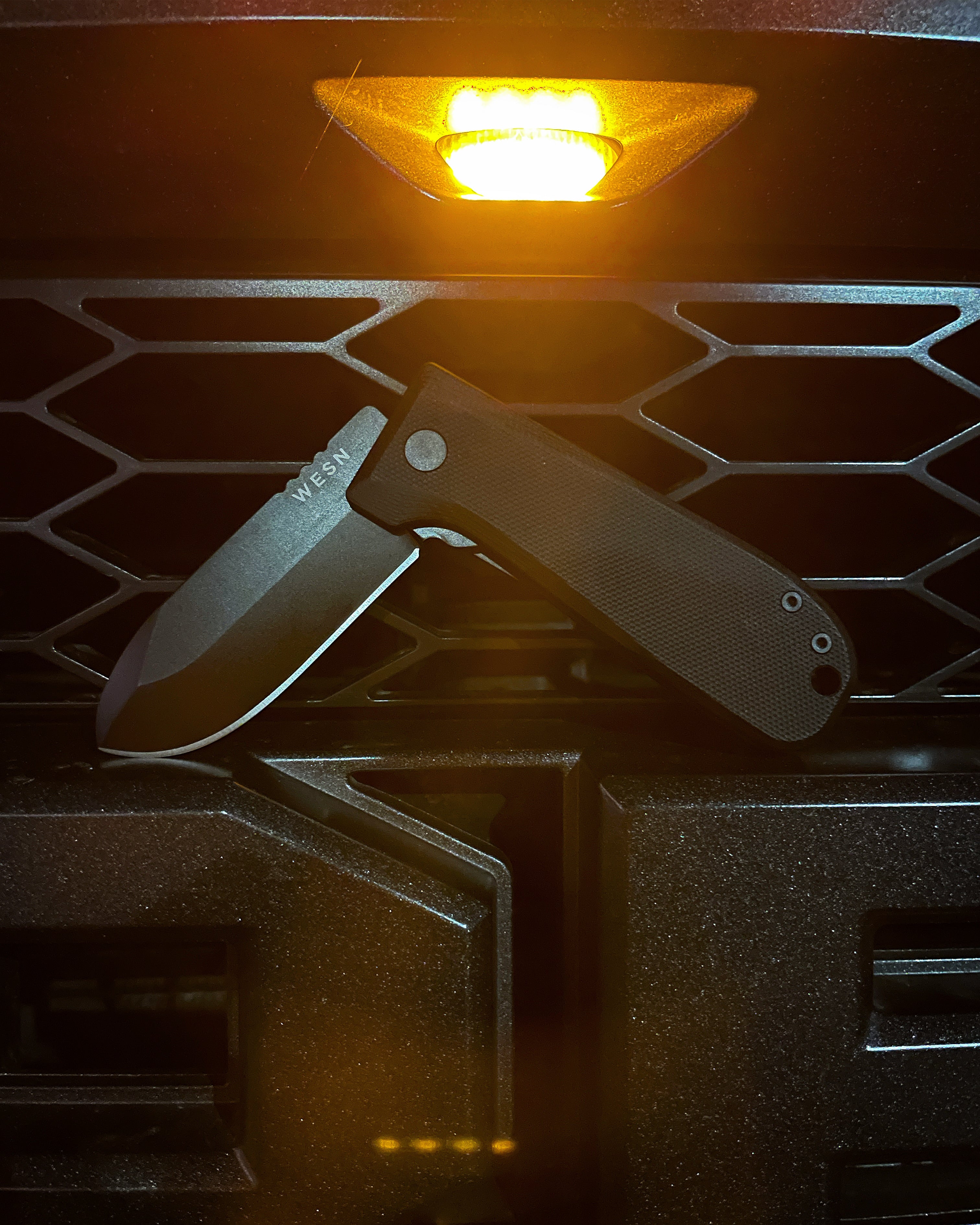 WESN - The Allman - Blacked Out G10
