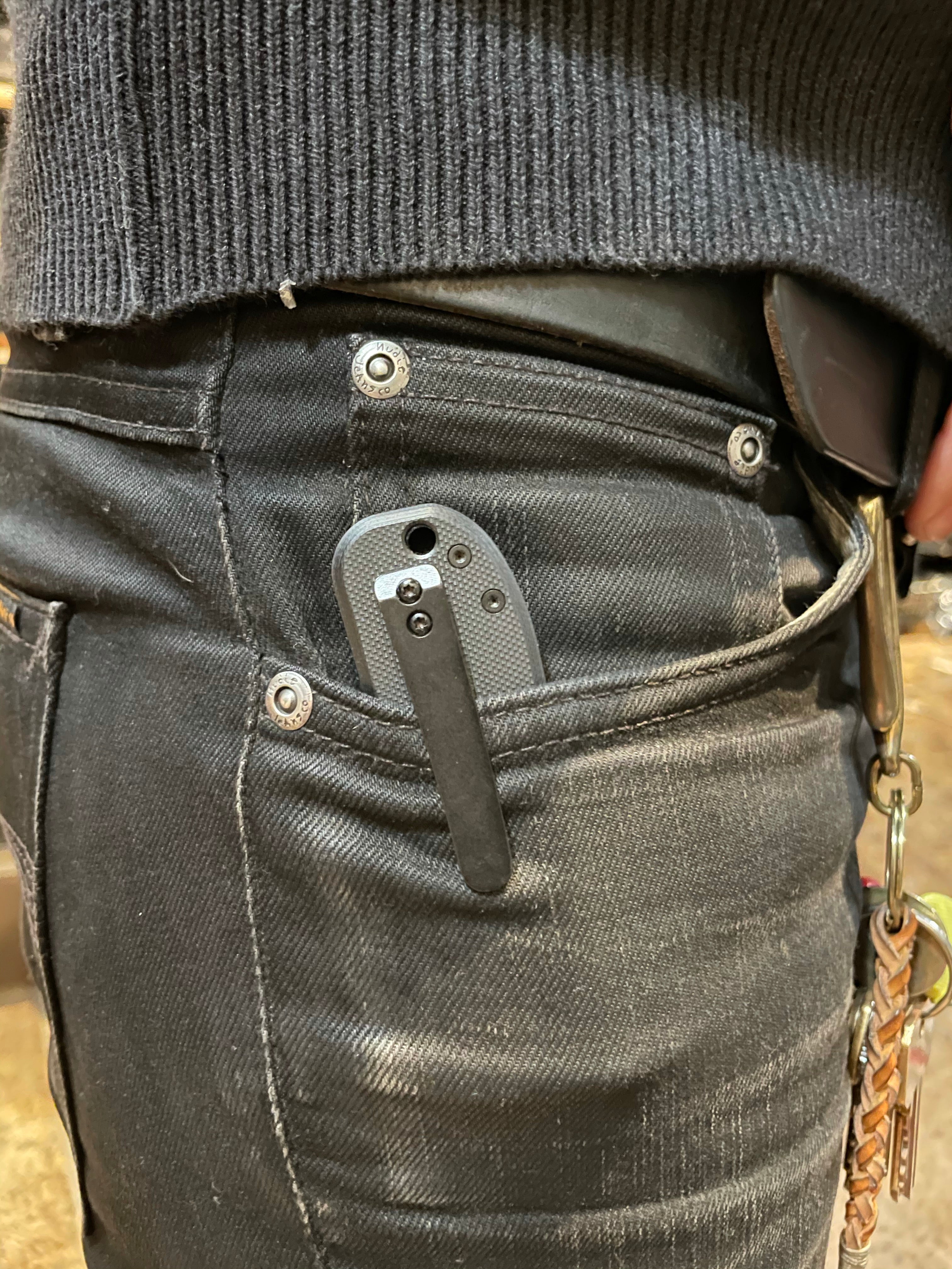 WESN - The Allman - Blacked Out G10