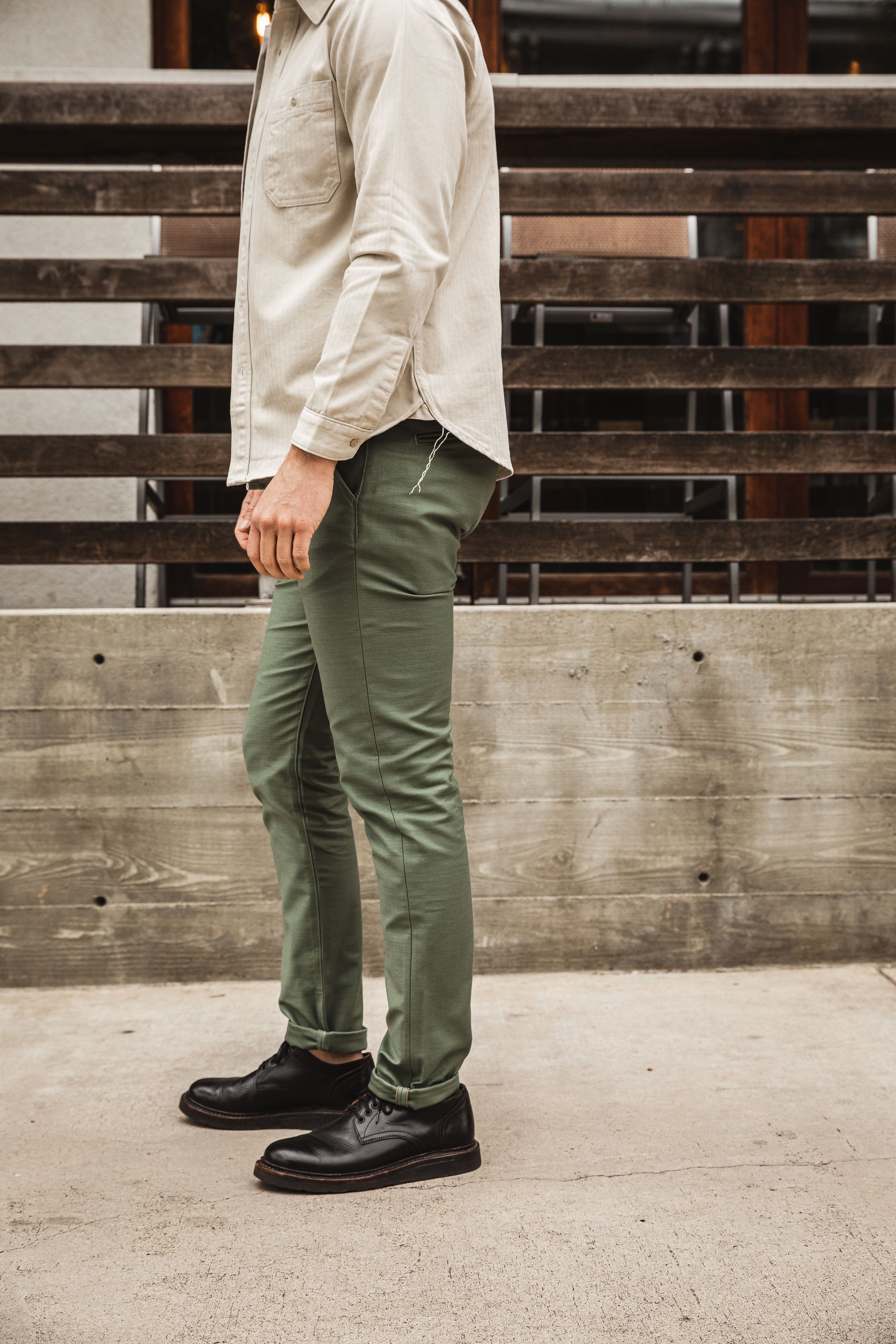 『TEN BDP TC KHAKI S』 Onitsuka Tiger ULTIMATE 81 EX BIRCH/KALE 1183B510 203 UNISEX