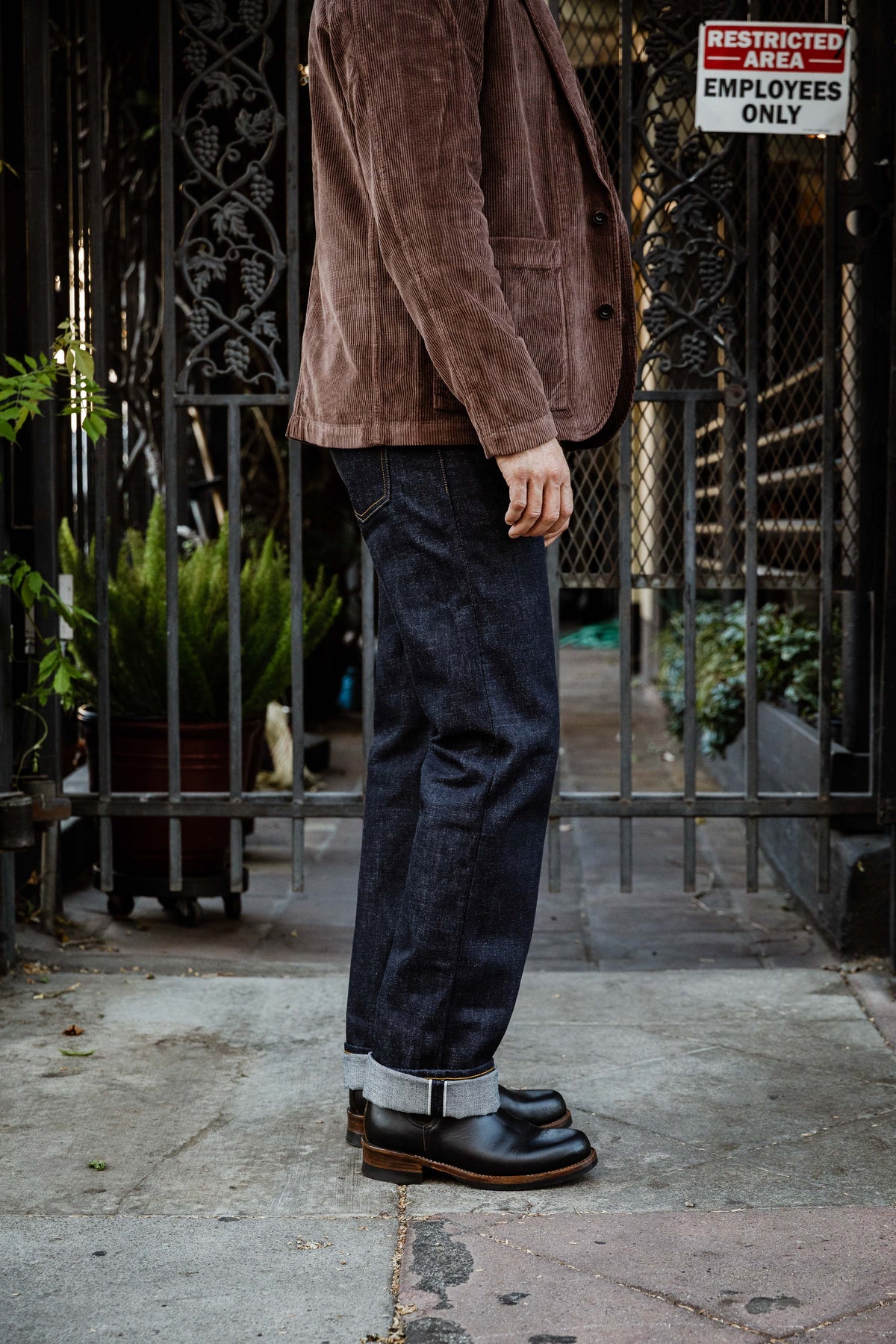 imogene + willie - Henry Relaxed Tapered - 14oz Japanese Rigid Denim