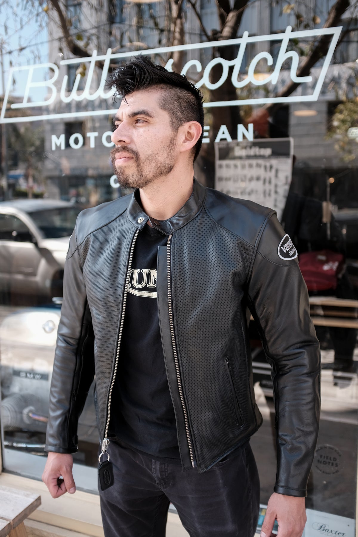 Vanson - DRAC - Perforated Z150 - Black